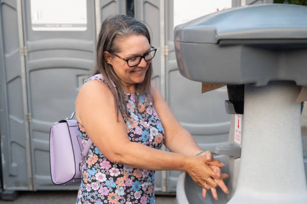 Best Portable restroom trailer rental  in Pinckney, MI